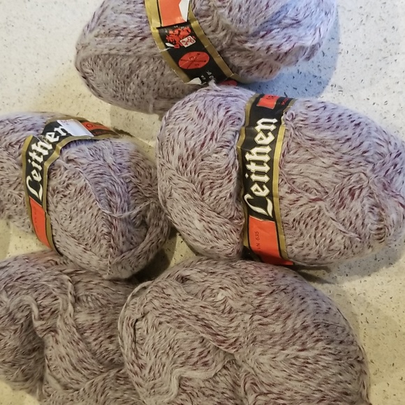 5 skeins NWTS matching dye lots wool yarn